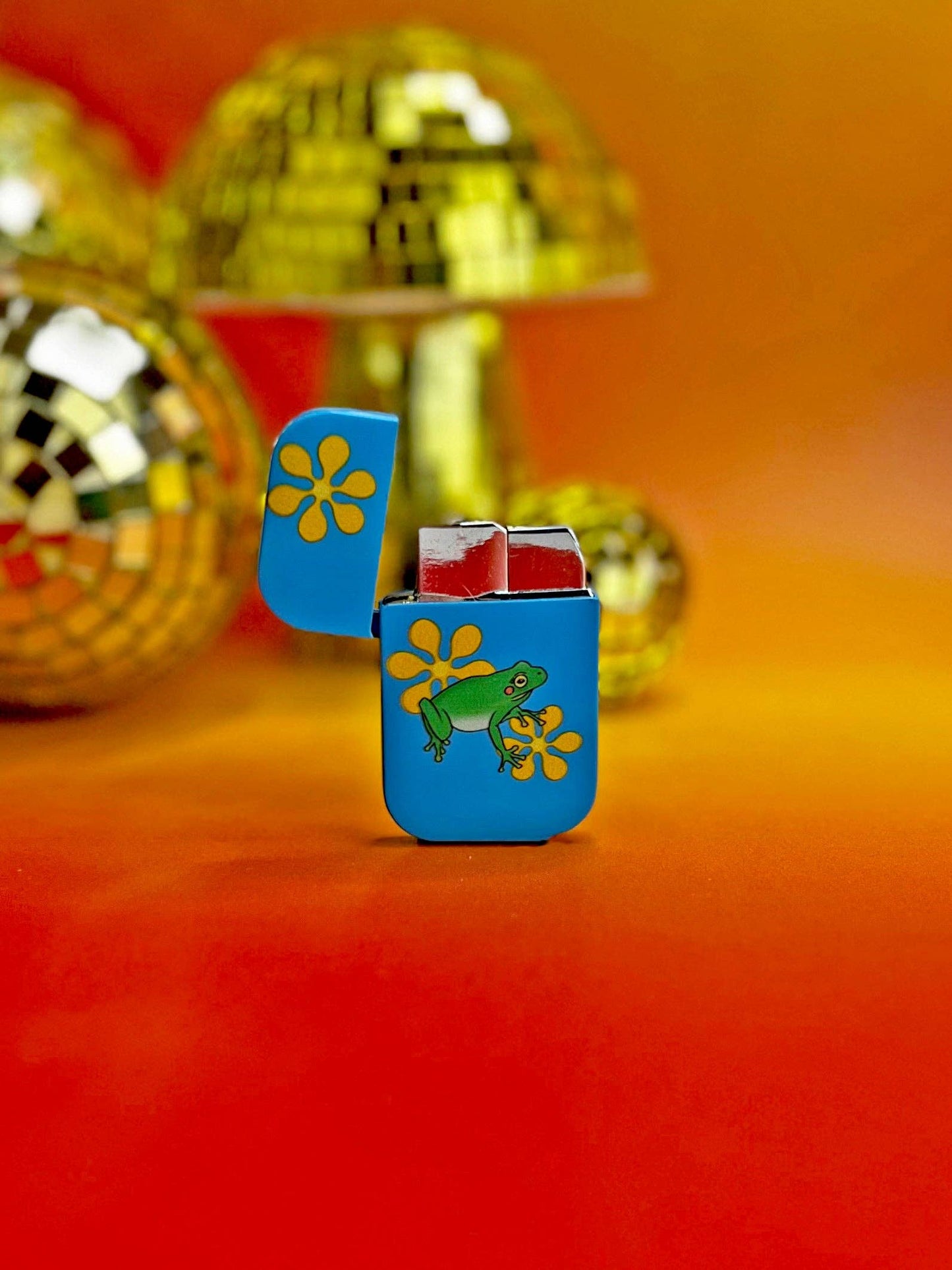 Glow in the Dark Frog Lighter