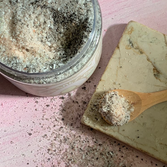 Aura Salt Scrub
