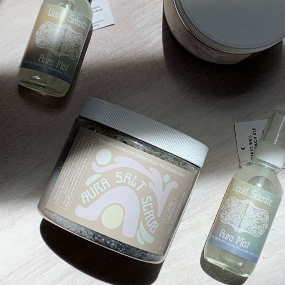 Aura Salt Scrub