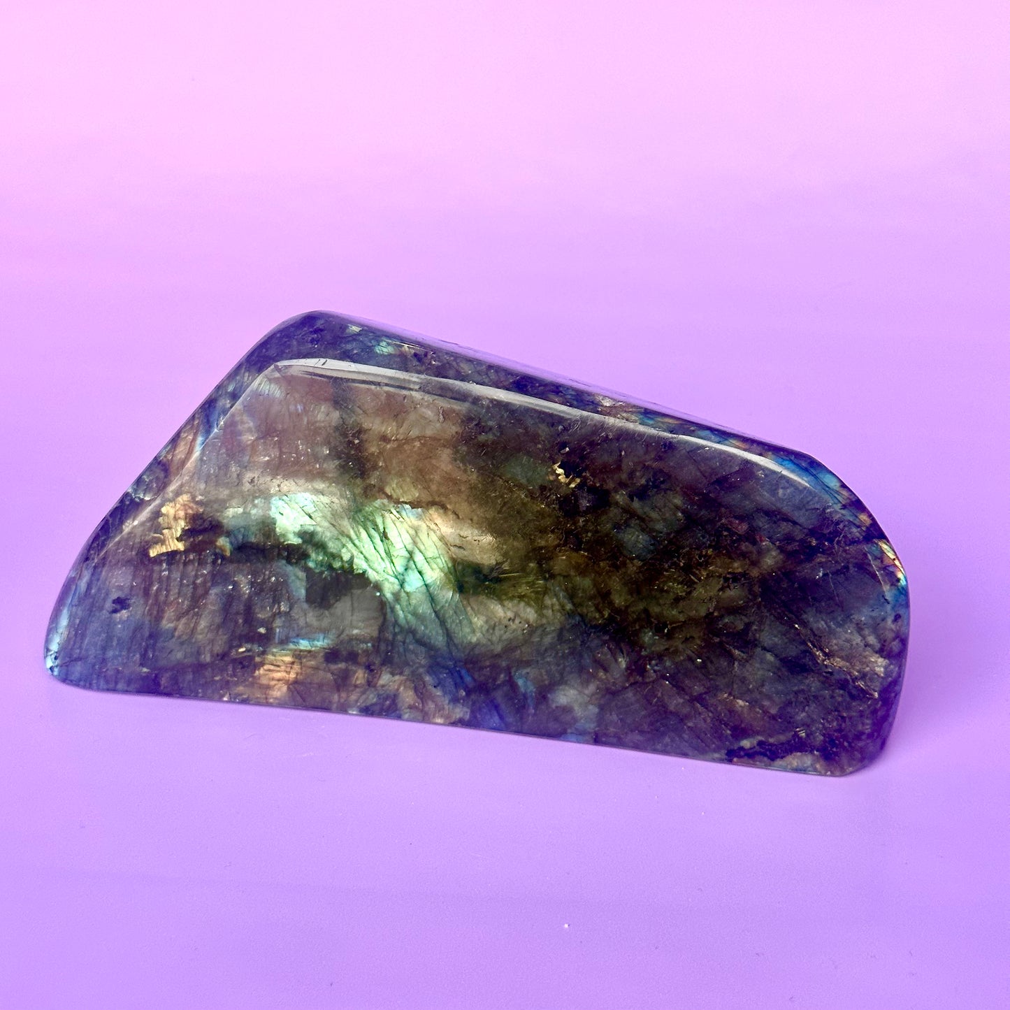 Labradorite Stone
